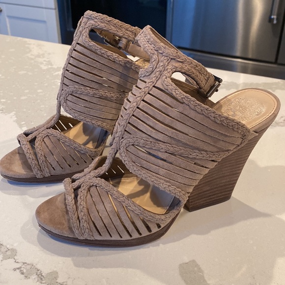 Vince Camuto Janil cashmere true suede sandals - Picture 2 of 7